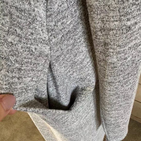 Aritzia Wilfred Free Gail Dress M Long Sleeve V Neck Gray Party Office Travel - Picture 5 of 8